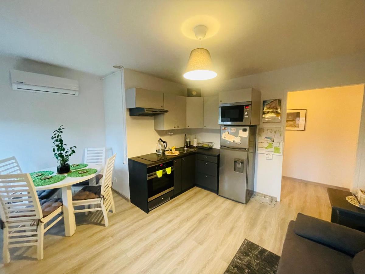 Apartament Oliwia Apartment Jelenia Gora Exterior photo